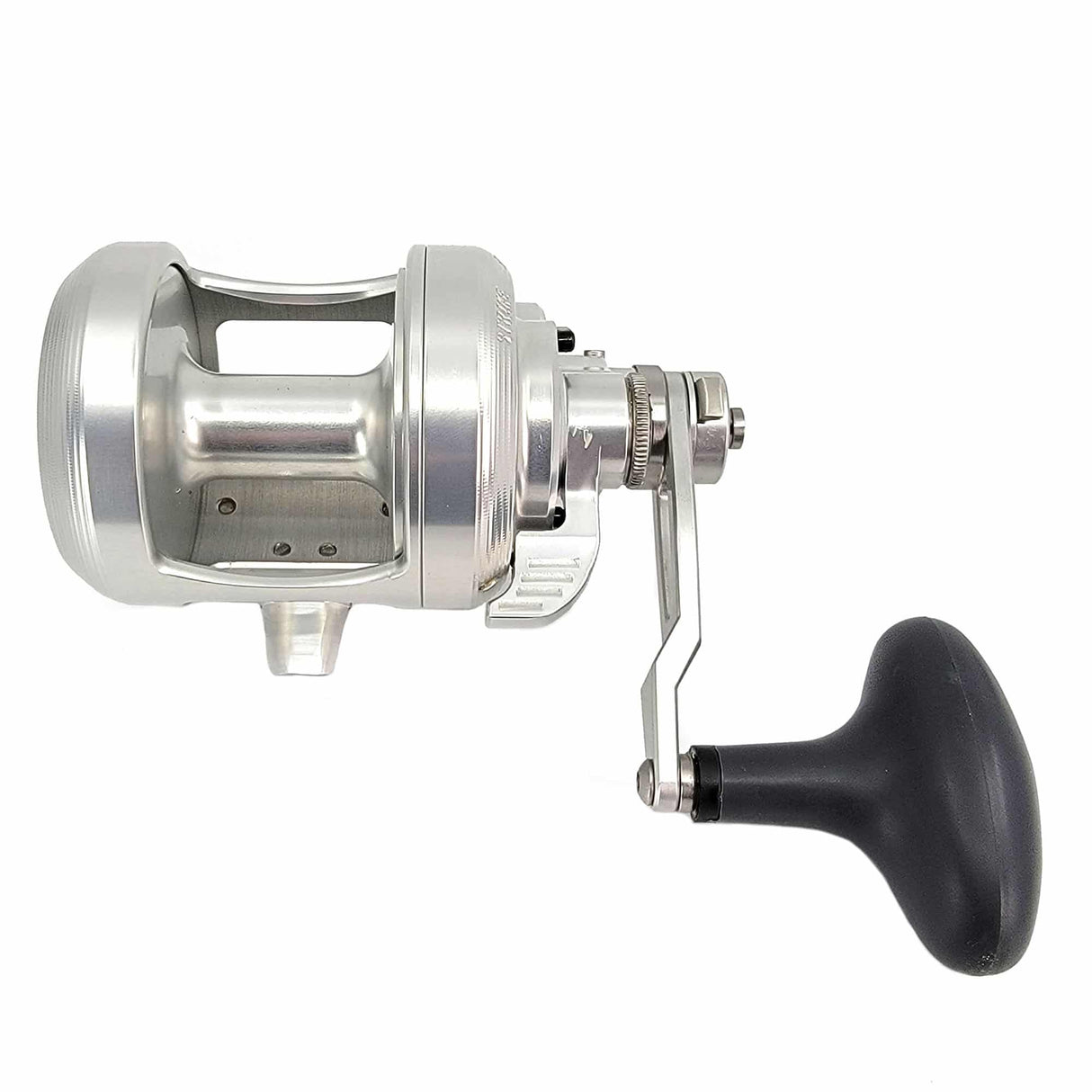 Accurate Dauntless Lever Drag Reels