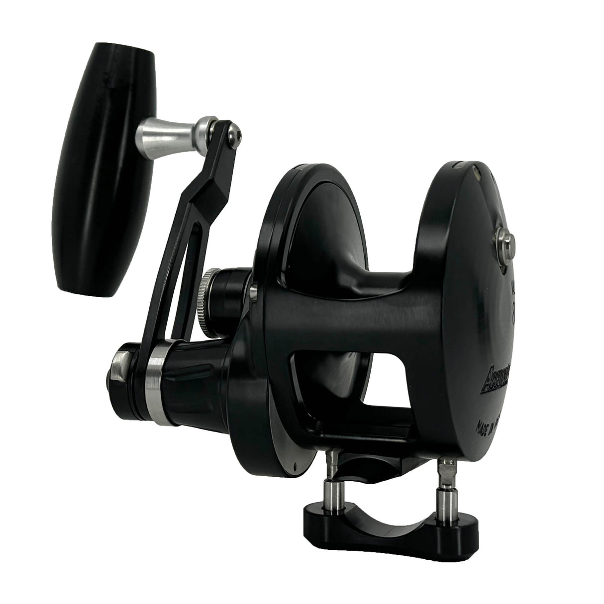 Accurate Valiant Matte Black Lever Drag Reels
