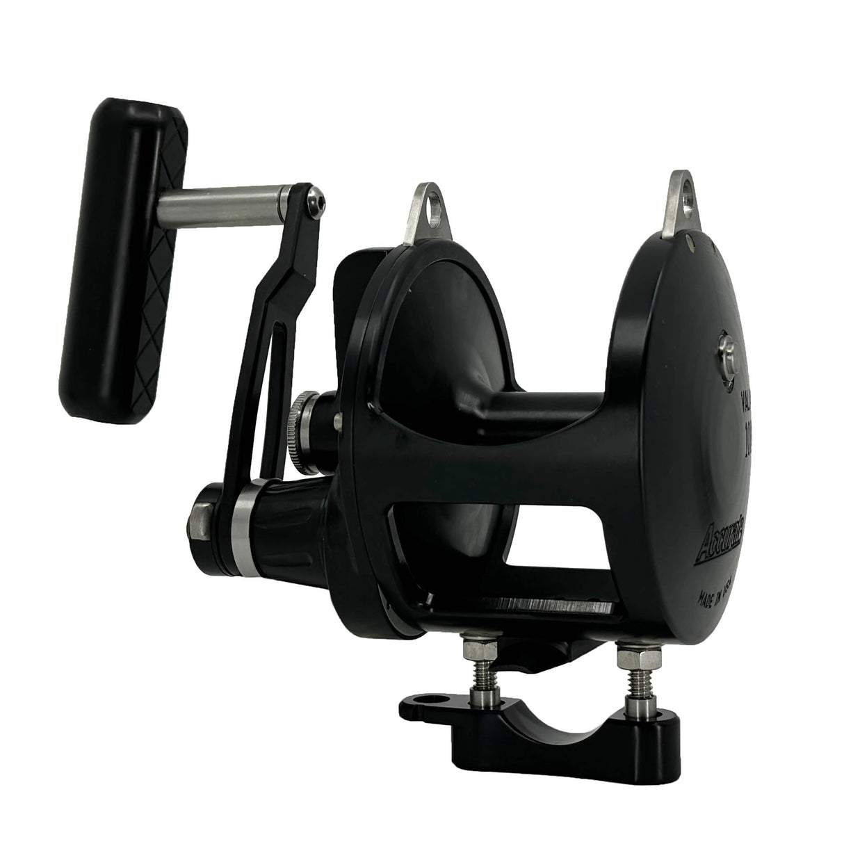 Accurate Valiant Matte Black Lever Drag Reels