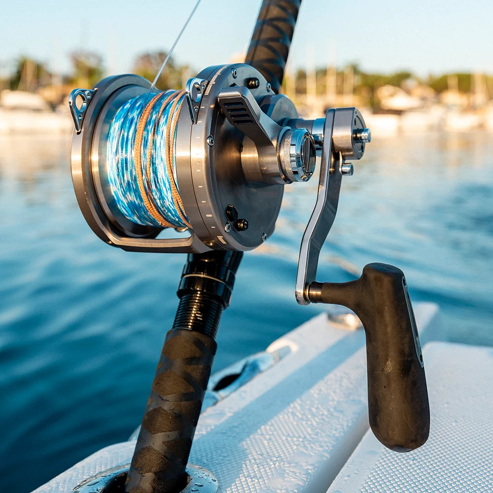 Daiwa Saltiga Lever Drag 80 2-Speed reel on a rod in a boat rod holder