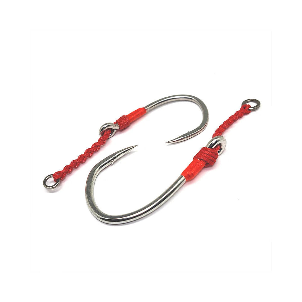 Gamakatsu Assist 720 Heavy Duty assist hooks showing cord and connection ring
