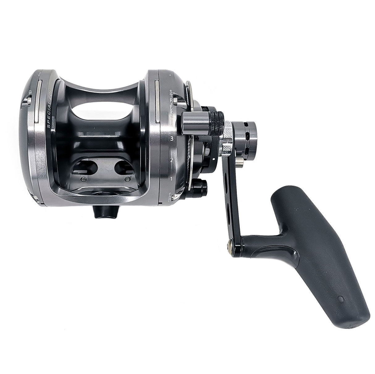 Okuma Makaira SEa Lever Drag Reels