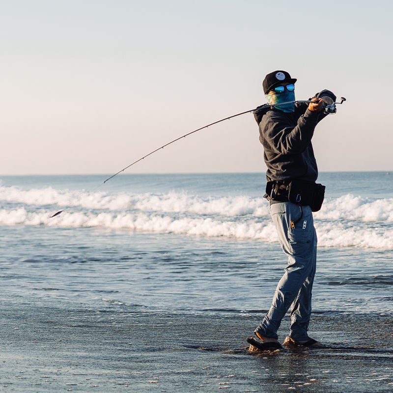 Promar Ensenada Surf Tackle Belt - surf casting lifestyle photo