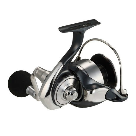 Daiwa Certate 2024 SW back profile