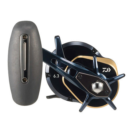 Daiwa Saltiga 10 Star Drag Jigging Reels
