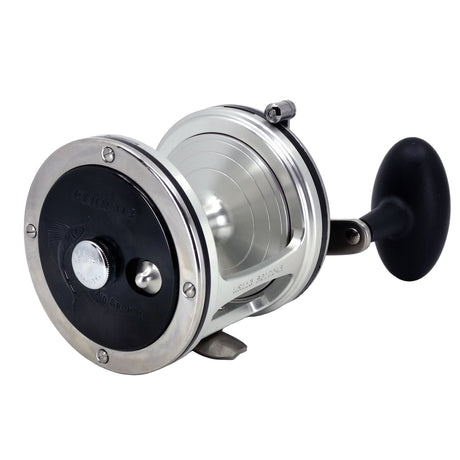 Penn US Senator saltwater star drag reel side view